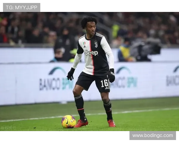 尤文拒绝300万年薪后再度询问塞内西